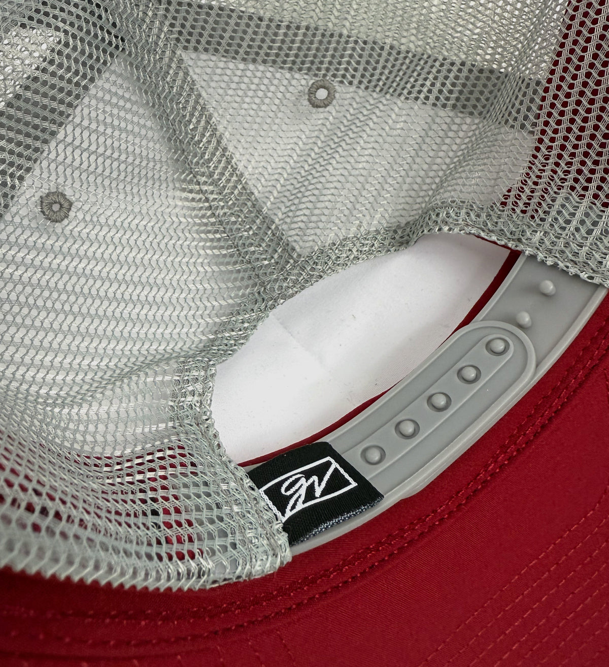 Brutus White/Red/Grey Mesh Snapback