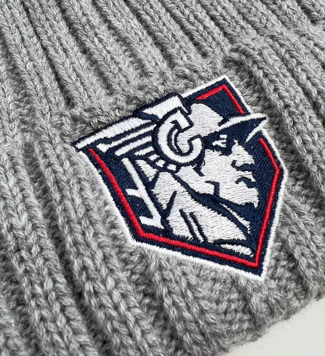 Baseball Statue Grey Cable Winter Hat