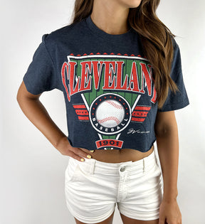 Uncover Vintage Cleveland Indians Shirt