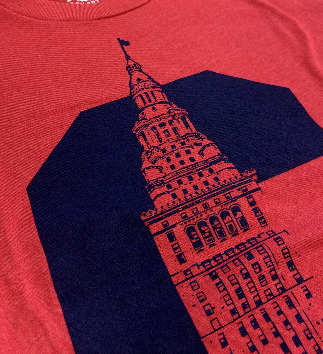 Cleveland C Terminal Tower T shirt Red and Navy